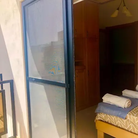 Bay- Seaview Serviced Flat Up To 6 Person Apartment Mellieha